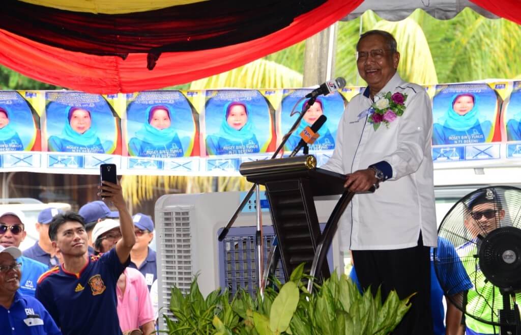 Ketua Menteri menyampaikan ucapan di Majlis Makan Tahun Perdana