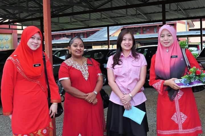 1Malaysia guru-guru di Sambutan TBC SMK Durian Tunggal