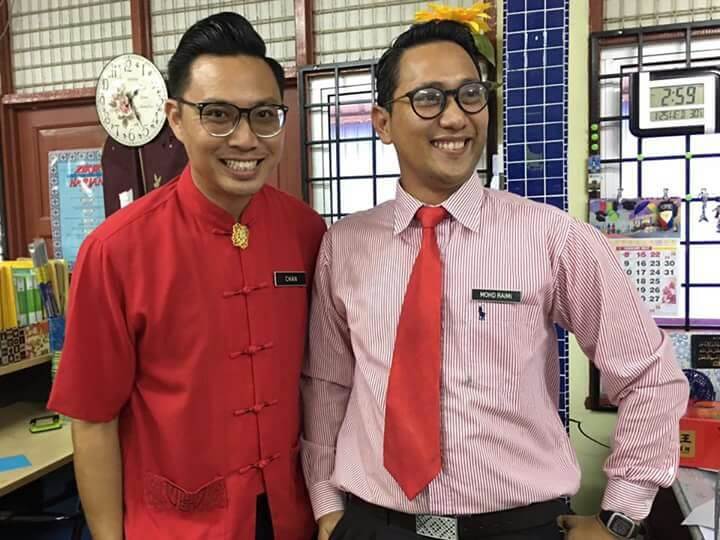 Guru Kaunseling SMK Durian Tunggal, Stevan Chan (berbaju merah).