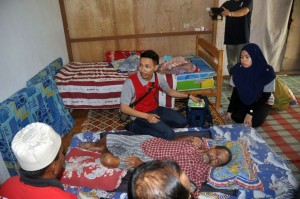 Pemeriksaan kesihatan keatas warga emas turut dilakukan. 