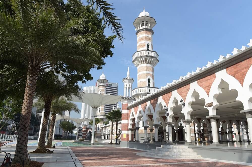 Masjid Jamek yang mula dibuka pada hari ini