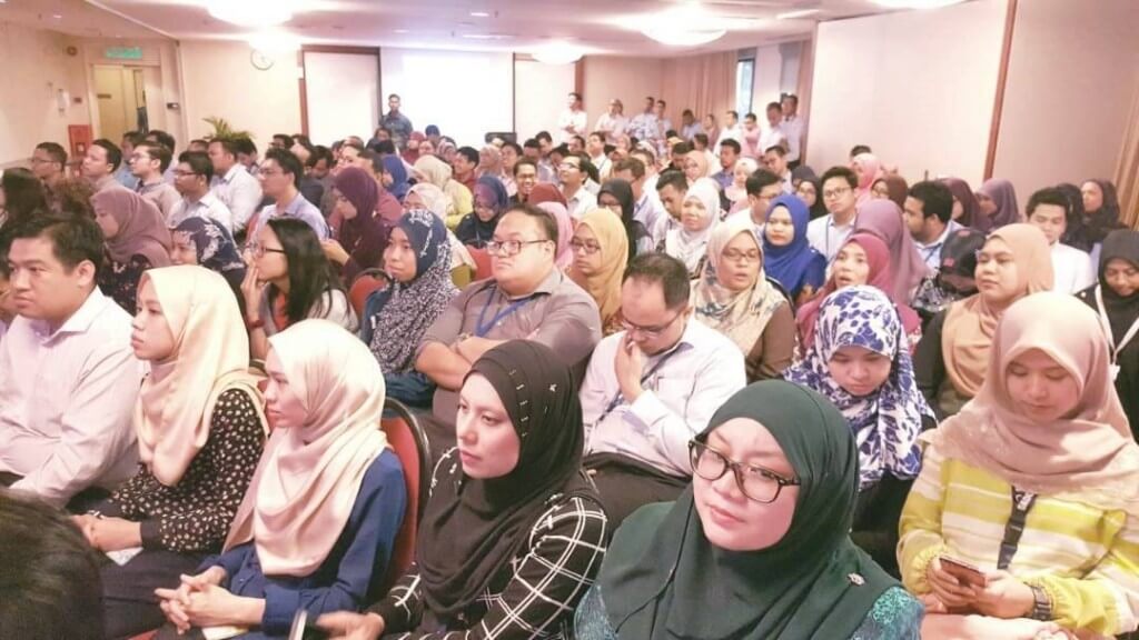 Antara peserta yang menghadiri Sesi Dialog TN50X: Generasi Muda PNB – Merakyatkan Pelaburan, Berkongsi Kemakmuran di Menara PNB, Kuala Lumpur.