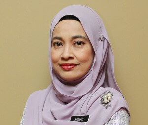 Pengarah Politeknik Kota Kinabalu, Zainab Othman.