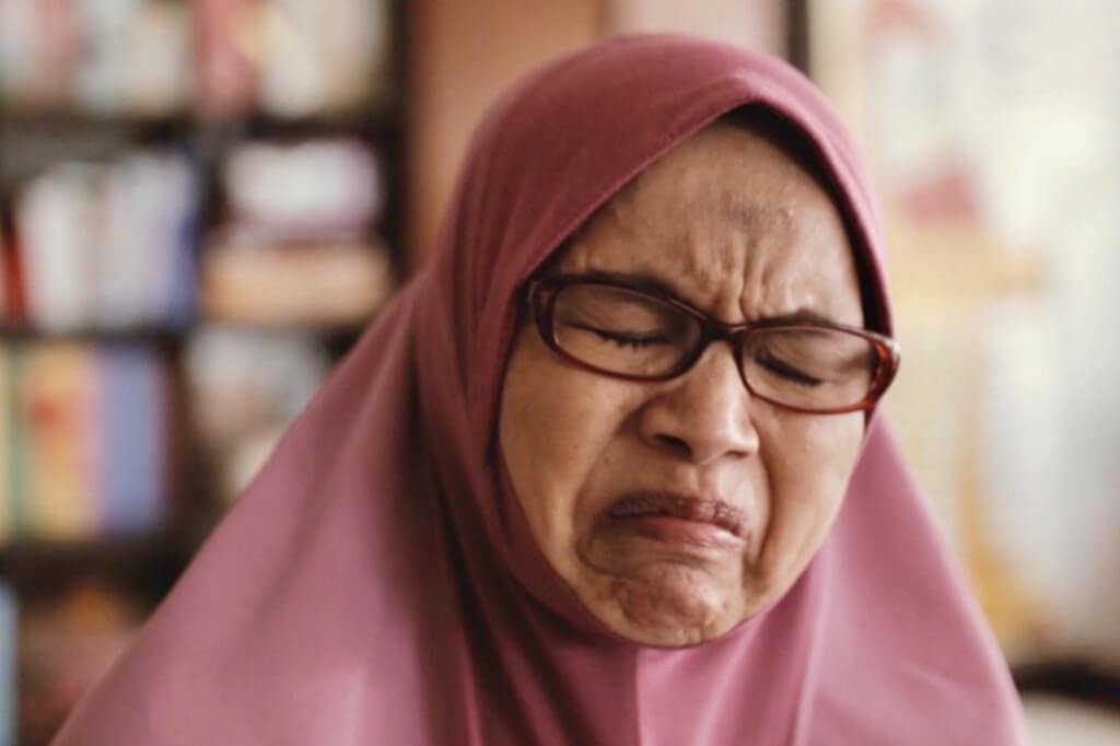 Siti Zahrah Mahpok sayu mengenangkan pengorbanan arwah suami dan peneroka-peneroka asal Kampung Desa Perwira.