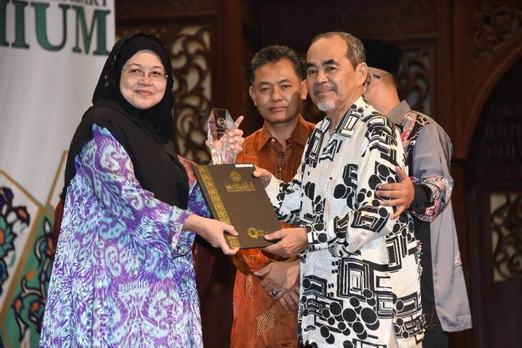 Uiam Berjaya Lahirkan Graduan Berkualiti Rektor Malaysiaaktif