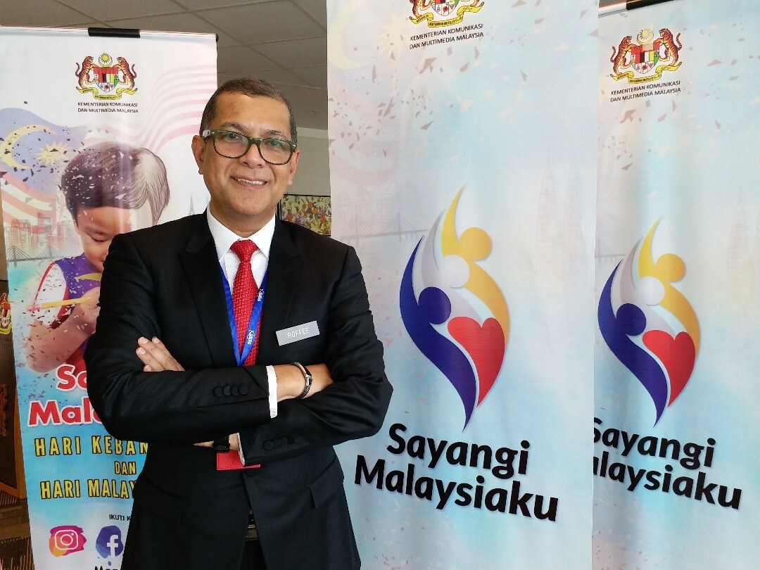 Pengarah Bahagian Komunikasi Visual dan Senireka, Mohd Roffee Mohamad