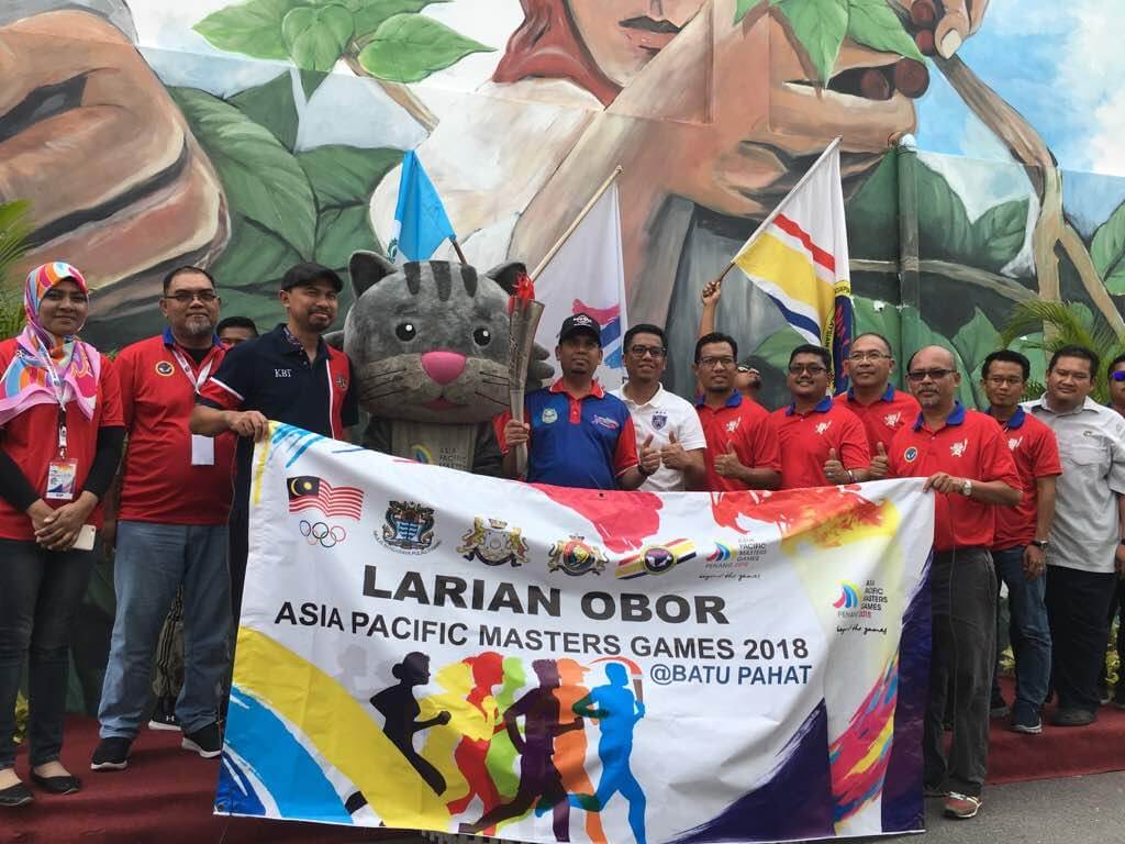 Antara tetamu - tetamu yang hadir di Larian Obor Asia Pacific Masters Games 2018 Batu Pahat