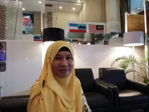 Norhayati Anuar, pegawai pengiring pemidato Negeri Sembilan