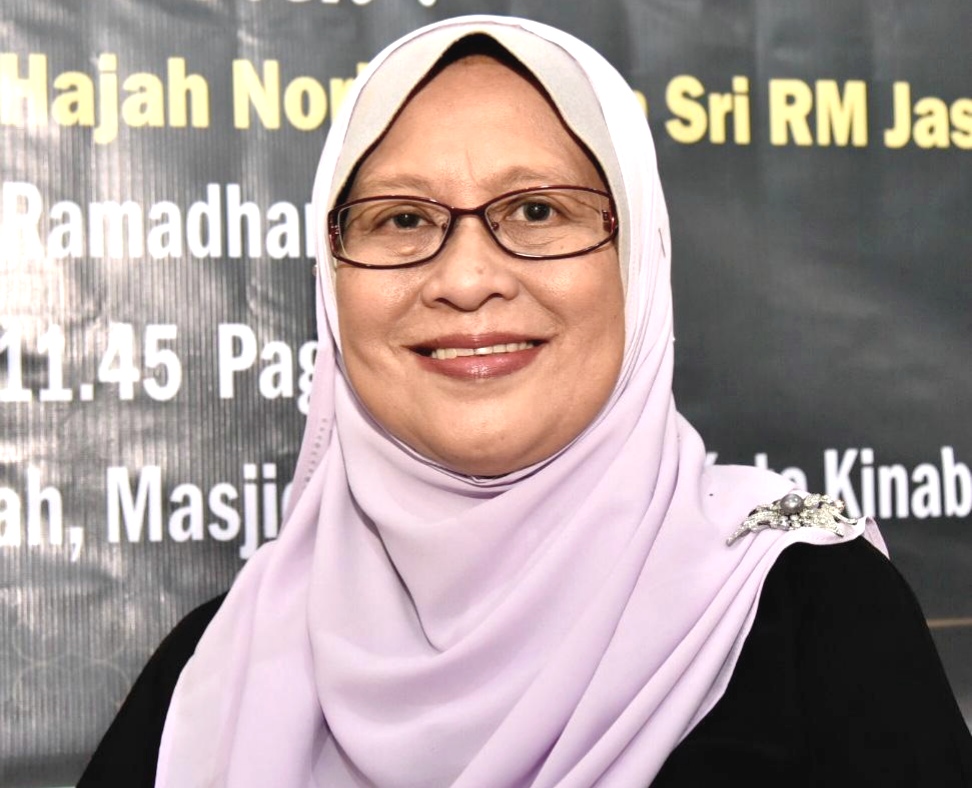 Pengerusi Syukbah Wanita dan Kemasyarakatan di bawah naungan Masjid Bandaraya Kota Kinabalu, Datuk Dr Suzain Suhaimi. 