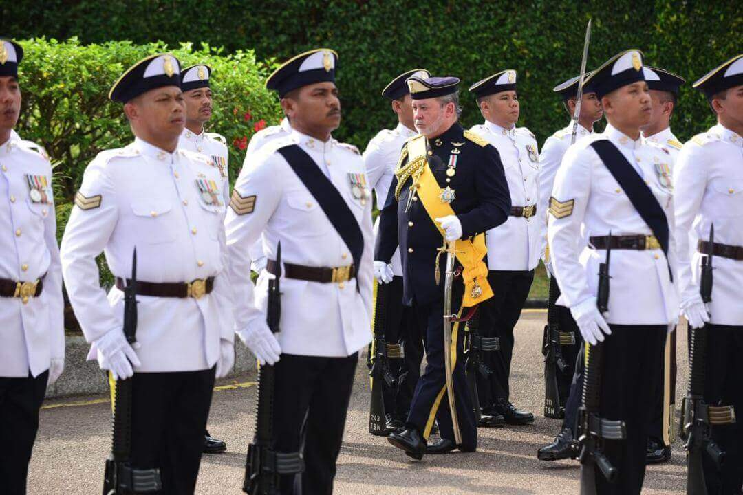 Sultan Johor akan sentiasa memerhati dan memberi teguran bagi memastikan pentadbiran negeri Johor dapat berjalan dengan baik