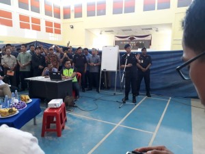 Taklimat operasi dan keselamatan oleh Ketua Polis Kelantan.