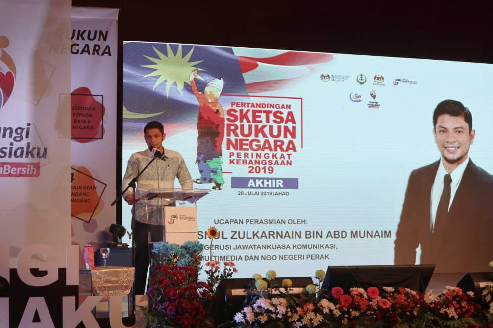Hasnul Zulkarnain Abd Munaim, mewakili Menteri Besar Perak ketika meyampaikan ucapan perasmian 