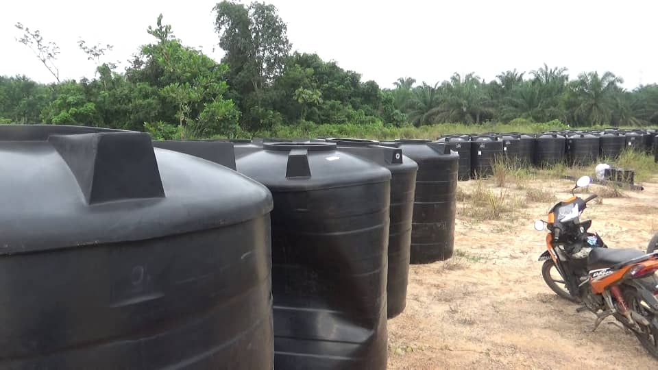Tangki Air untuk penduduk kampung Ulu Bongawan