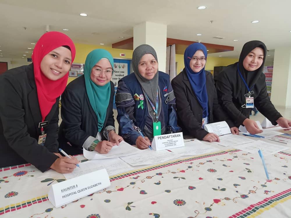 Para petugas Hospital Mesra Ibadah HQE yang terlibat bagi sesi pendaftaran peserta HMI seluruh negeri Sabah.