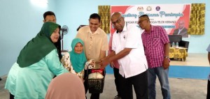 Ziarah Kasih Perpaduan menyantuni masyarakat yang kurang berkemampuan.