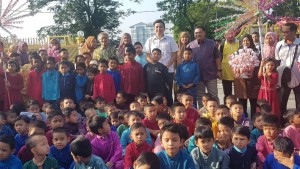 Di antara peserta berkhatan