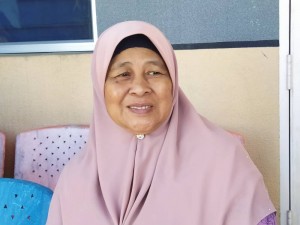 Kalsom Binti Osman, 67 antara penerima bantuan