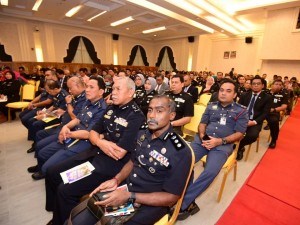 Antara pegawai keselamatan pelbagai agensi yang menghadiri Majlis Aspirasi Pengurusan Keselamatan 2020 Program Konferen Keselamatan Negeri Johor Tahun 2020.