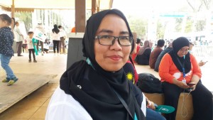 Pensyarah Kanan Fakulti Pengurusan Perniagaan UITM Puncak Alam, Selangor, Norol Hamiza Zamzuri, 42