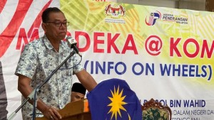 Timbalan Menteri Kementerian Perdagangan Dalam Negeri dan Hal Ehwal Pengguna merangkap Ahli Parlimen Hulu Terengganu, Dato Haji Rosol Wahid sebak mengenang kembali perjuangan pejuang negara.
