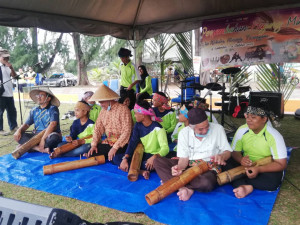 Pelbagai alatan muzik, kesenian dan kebudayaan tradisional Negeri Terengganu diperkenalkan secara meluas untuk generasi baharu menghargai keistimewaan tersendiri.