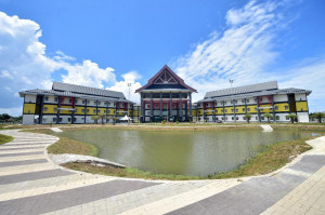 Kompleks Suruhanjaya Pencegahan Rasuah Malaysia (SPRM) negeri Terengganu di Bandar Baharu Bukit Besar, Kuala Terengganu.