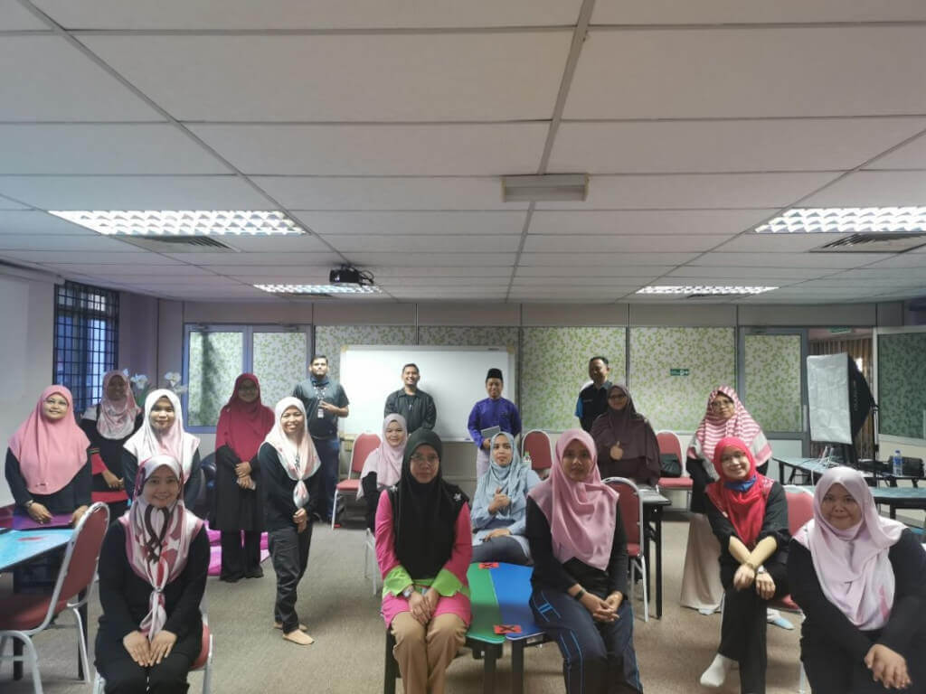 Jawatankuasa AccFest 2020 bergambar usai Majlis Penutupan AccFest 2020.