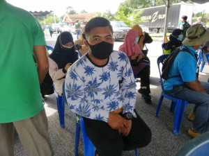 Ismail, 27 tahun dari Kampung Dadong.