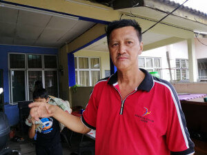 Ahmad Amran Baba, 53 tahun, kakitangan awam.