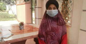 Tengku Qaisara Amani Tengku Razi Azna,14, pelajar, dari Taman Air Jernih berkata sukar menumpukan perhatian ketika sesi pembelajaran dalam talian.