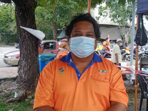 Razali Mohd Diah, 46 tahun, peserta FAMa, dari Kampung Binjai luah rasa syukur kerana punca pendapatan tidak tertutup ketika PKP 2.0.