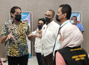 Lawatan Khairy ke PPV Stadium Indera Mulia, Ipoh semalam.