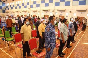 Antara pemimpin masyarakat dan ketua jabatan kerajaan Daerah Setiu yang hadir.