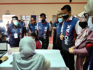 Ketika meninjau sekitar Program MOVAK di sini.