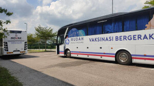 Bas MOVAK yang digunakan untuk suntikan vaksin di PPV SJKC Mawai
