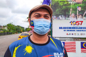 Kerjasama antara AJK KRT dan ketua-ketua blok di kawasan ini menjadi contoh kepada semua penduduk untuk turut sama memeriahkan sambutan Bulan Kebangsaan - Pengerusi KRT Zon Hibiscus Mohd Azam Mektar
