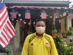 Pengerusi Komuniti Perumahan Taman Bukit Indah, Bukit Tebuk berkata hiasan Jalur Gemilang pada kediaman adalah tradisi penduduk di taman itu.