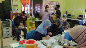 Pemerikasaan kesihatan oleh  Pejabat Kesihatan Daerah Jelebu.