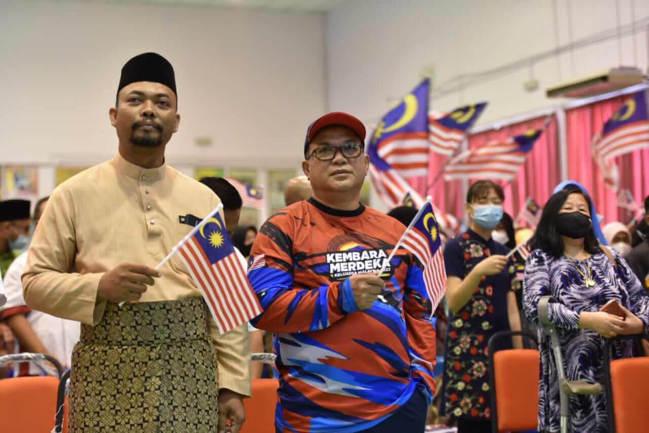 Kerajaan Komited Bantu Rakyat Depani Kos Sara Hidup - Malaysiaaktif